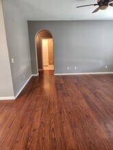 682 W Forest St in Kingsburg, CA - Building Photo - Building Photo