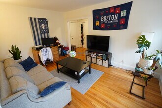 1848 Commonwealth Ave in Boston, MA - Building Photo - Building Photo