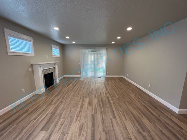 2087 SE Silver Springs Rd in Milwaukie, OR - Building Photo - Building Photo