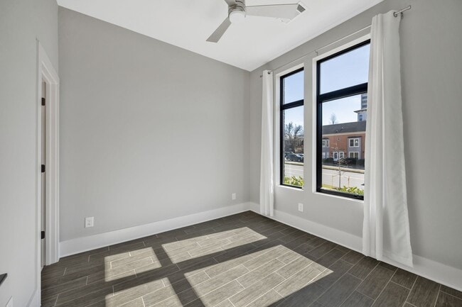 1648 19th Ave S in Nashville, TN - Building Photo - Building Photo