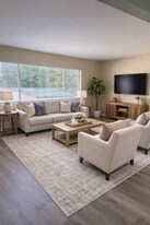 842 N Screenland Dr, Unit #C in Burbank, CA - Building Photo