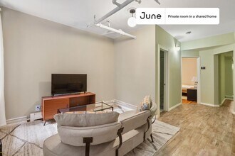 Room in Shared 3 bed/2 bath home, Unit A in New York, NY - Building Photo - Building Photo