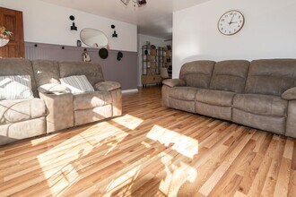 3305 Cawein Way in Louisville, KY - Building Photo - Building Photo