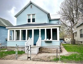 49 Cook Ave W in St. Paul, MN - Building Photo