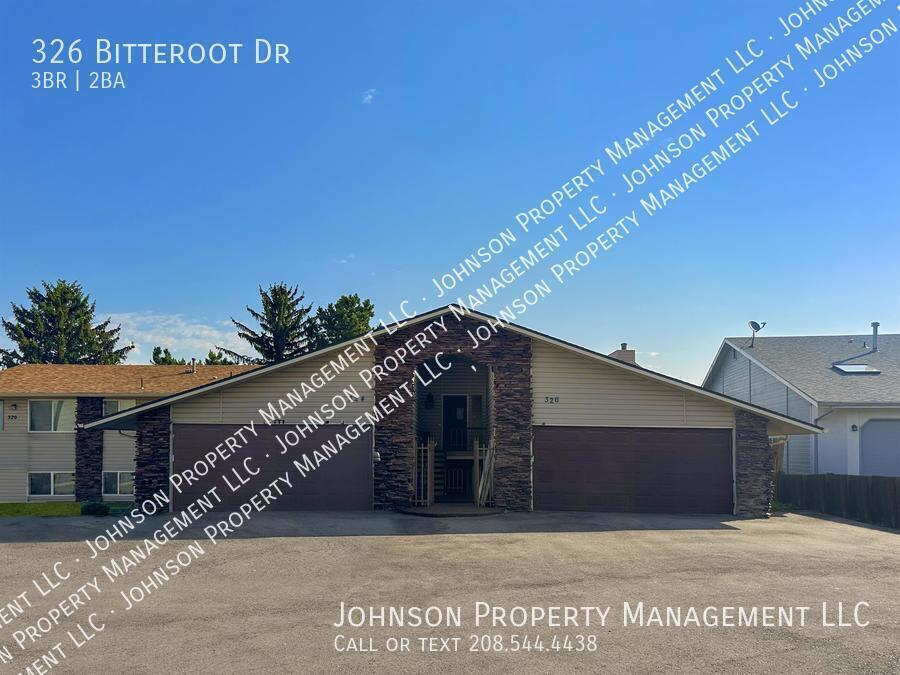 326 Bitteroot Dr in Boise, ID - Building Photo