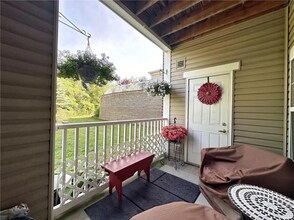 412 Stockton Rdg, Unit 412 in Cranberry Township, PA - Building Photo - Building Photo