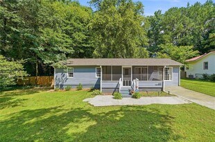 1013 Shady Ln in Kennesaw, GA - Building Photo