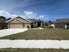 8752 Waterstone Blvd in Fort Pierce, FL - Building Photo