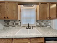 1509 Hughes Ct photo'