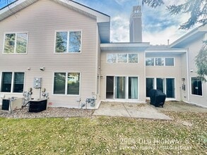 2904 Old Hwy 8 in St. Anthony, MN - Building Photo - Building Photo