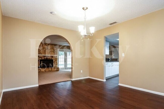 2268 Riverside Dr N in Clearwater, FL - Building Photo - Building Photo