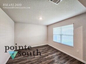 5249 Peach Dr in Pace, FL - Building Photo - Building Photo