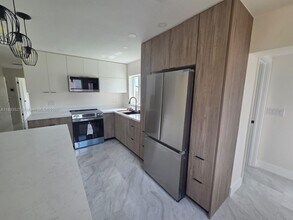 2615 NW 62nd Ave in Margate, FL - Building Photo - Building Photo