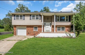333 Chandler Rd in Jackson Township, NJ - Building Photo - Building Photo