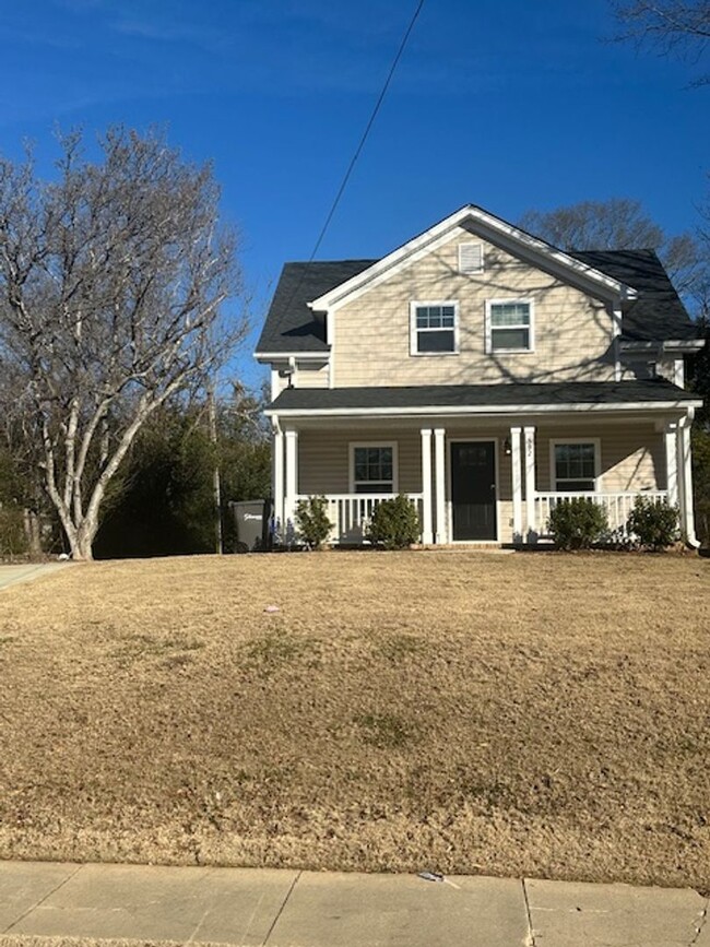 592 Farley Ave in Spartanburg, SC - Foto de edificio - Building Photo