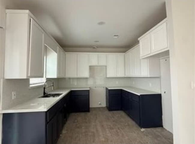 1626 W B St in Mission, TX - Building Photo - Building Photo