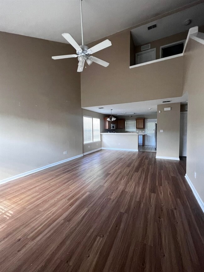 1833 Nena Hills Dr in Tallahassee, FL - Building Photo - Building Photo