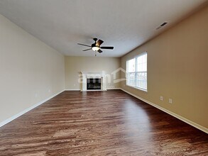 8928 Waterton Pl in Fishers, IN - Foto de edificio - Building Photo