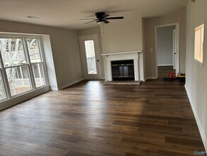 5011 7 Pine Cir in Huntsville, AL - Building Photo - Building Photo