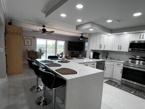 95 N Birch Rd, Unit 303 in Fort Lauderdale, FL - Building Photo - Building Photo