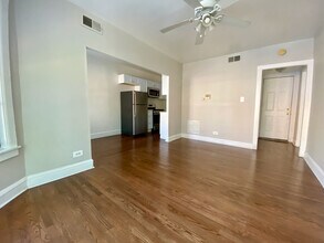 2629 N Spaulding Ave in Chicago, IL - Building Photo - Building Photo