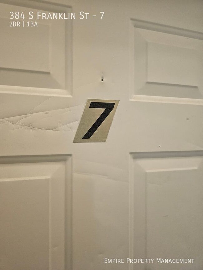 384 S Franklin St in Wilkes-Barre, PA - Foto de edificio - Building Photo