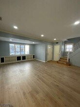 533 Kingsland Ave in Lyndhurst, NJ - Building Photo - Building Photo