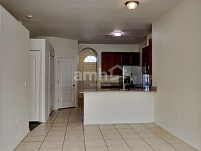 8124 Diablo Ct in Trinity, FL - Building Photo - Building Photo