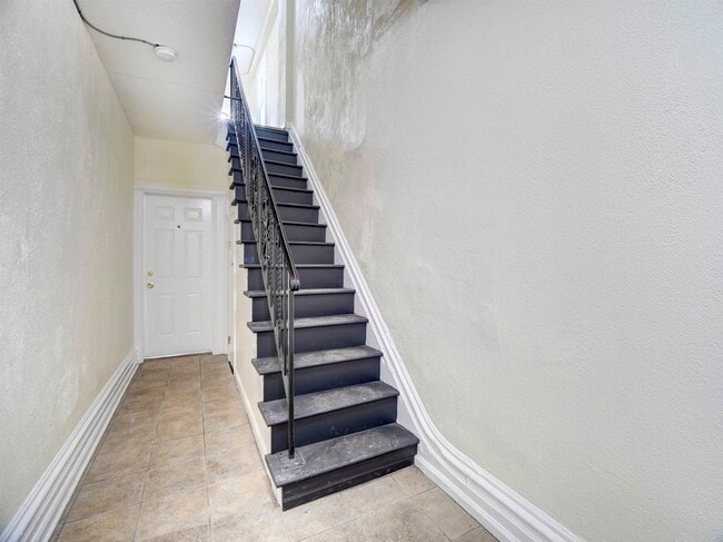 16 N 9th St in Newark, NJ - Building Photo - Building Photo