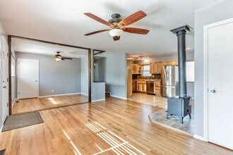 2824 N Arcadia St in Colorado Springs, CO - Foto de edificio - Building Photo