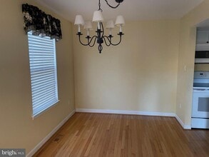 6304 Ducketts Ln in Elkridge, MD - Building Photo - Building Photo