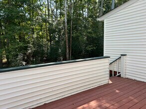 114 Pickett Ln in Cary, NC - Foto de edificio - Building Photo