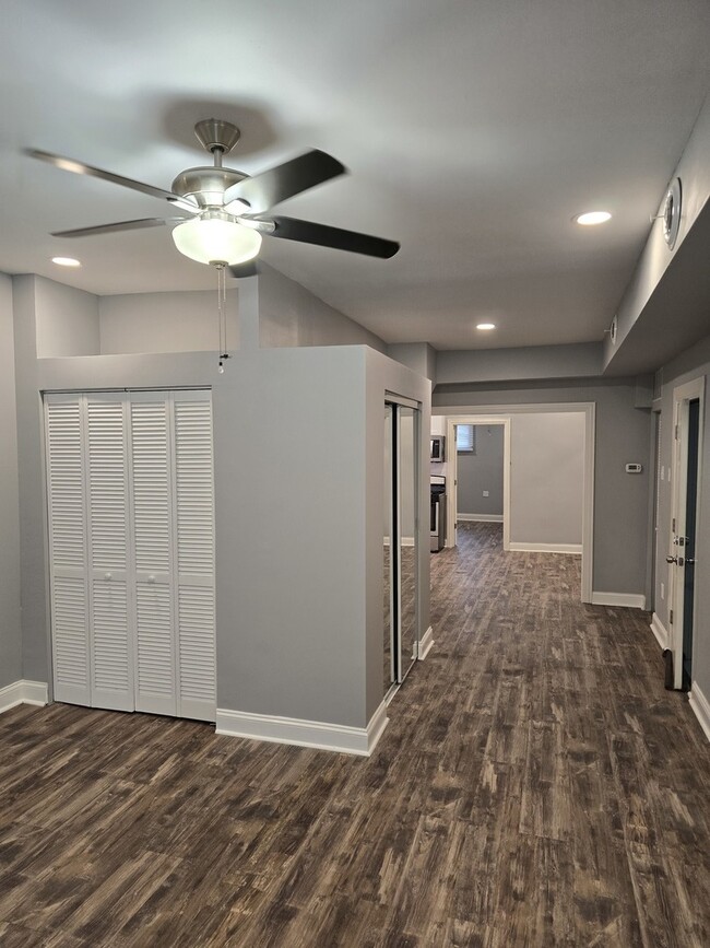 1328 W 19th St in Chicago, IL - Building Photo - Building Photo