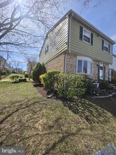 425 Hardmoore Ct in Glen Burnie, MD - Building Photo - Building Photo