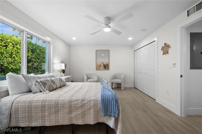 property at 342 Harbour Dr
