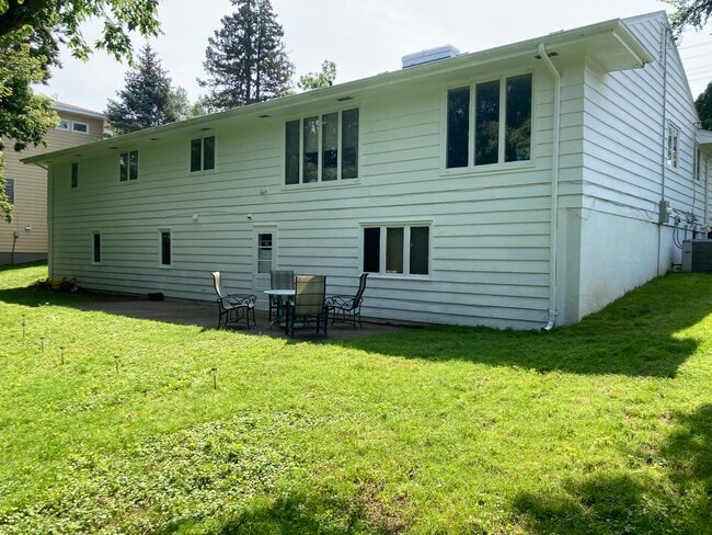 property at 8724 Minnetonka Blvd