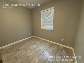 2703 Menchaca St in San Antonio, TX - Building Photo - Building Photo