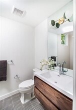 5514 Avenue H in Austin, TX - Foto de edificio - Building Photo