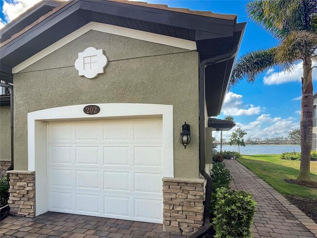 property at 126 Porta Vecchio Bend