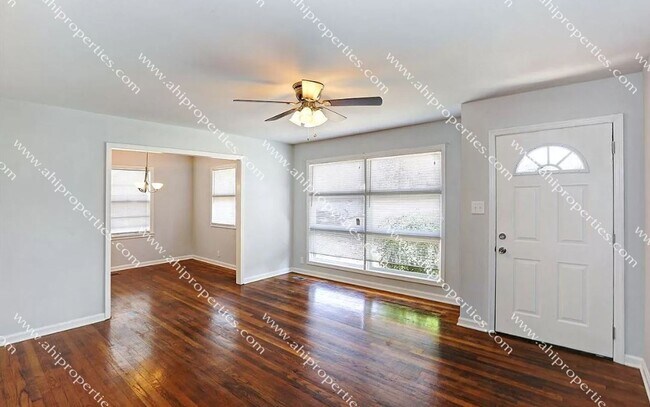 505 Mastin Lk Rd NW in Huntsville, AL - Building Photo - Building Photo