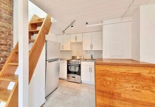 496 LaGuardia Pl, Unit PHB in New York, NY - Building Photo - Building Photo