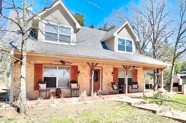 233 Castle Dr in Pottsboro, TX - Building Photo