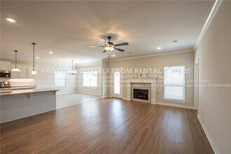 1109 Harvest Ave in Lowell, AR - Building Photo - Building Photo