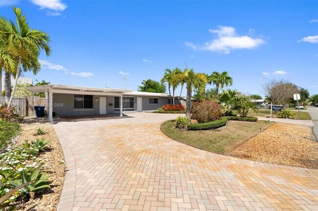 609 NW 30th Ct in Wilton Manors, FL - Building Photo - Building Photo