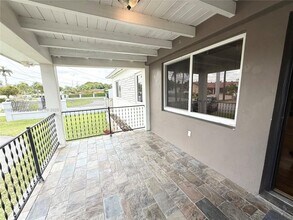 8480 SW 2nd St in Miami, FL - Building Photo - Building Photo
