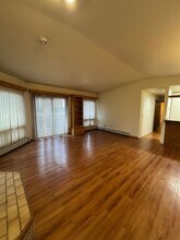 4109 Lynn Dr in Anchorage, AK - Building Photo - Building Photo