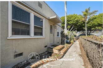 2450 Oak St. in Santa Monica, CA - Building Photo - Building Photo