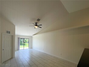 2933 Skyline Blvd in Cape Coral, FL - Building Photo - Building Photo