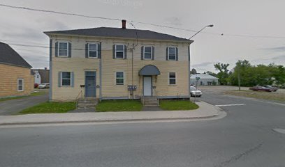 104 Duke St in Miramichi, NB - Building Photo