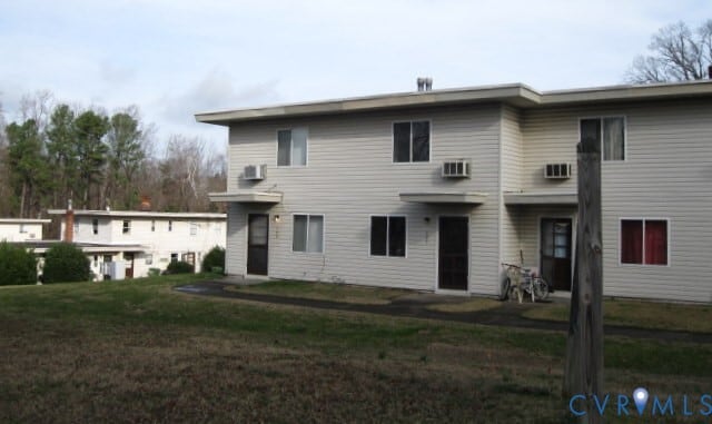 property at 401 Monticello Dr